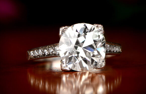 Ways To Purchase Diamond Rings Without Getting Scammed 